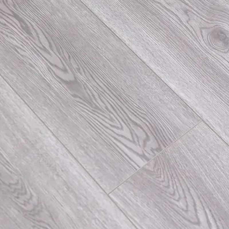 Sàn 3 lớp màu xám nhạt có khóa bằng gỗ cứng tổng hợp chống biến dạng